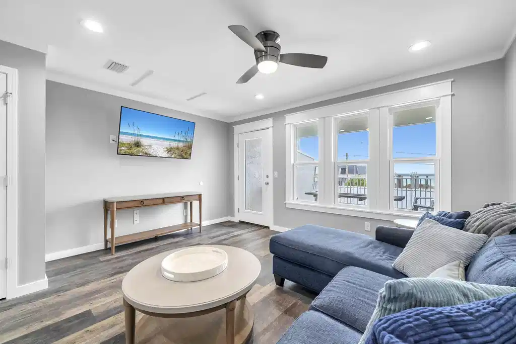 Image 1: Living Area View 2
