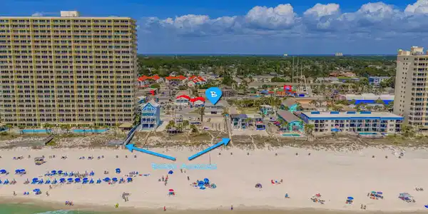 Image 2: Unit B Beach Access