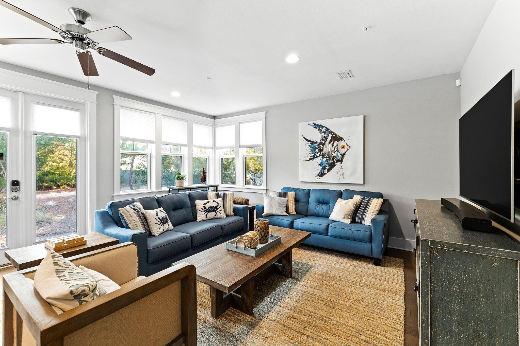 Image 3: Array_276GulfviewCir-19