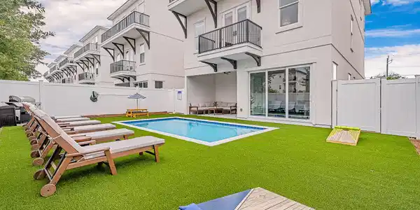 Image 3: Private Enclave Courtyard