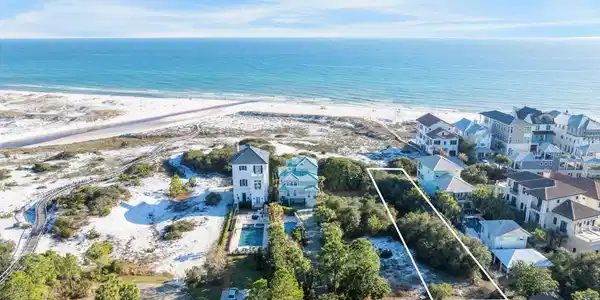 Lot 6 Beachfront Trail