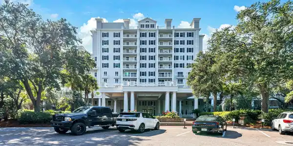 9500 Grand Sandestin Boulevard