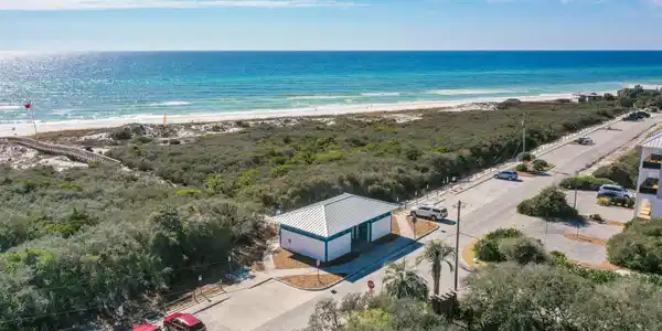 Image 4: Beach Access