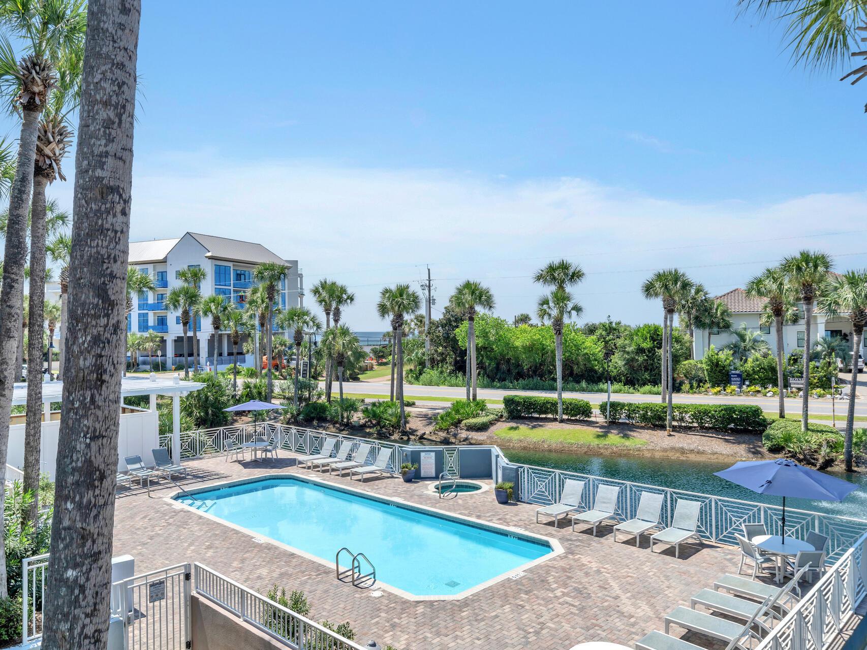 Image 3: Gulf Place Cabanas #209