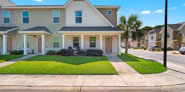 Image 4: 400 Mattie M Kelly Blvd #53 MLS 4