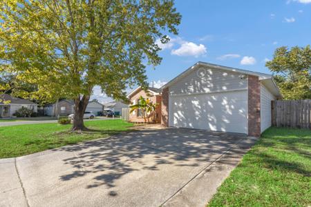 1107 Sweetbriar Station