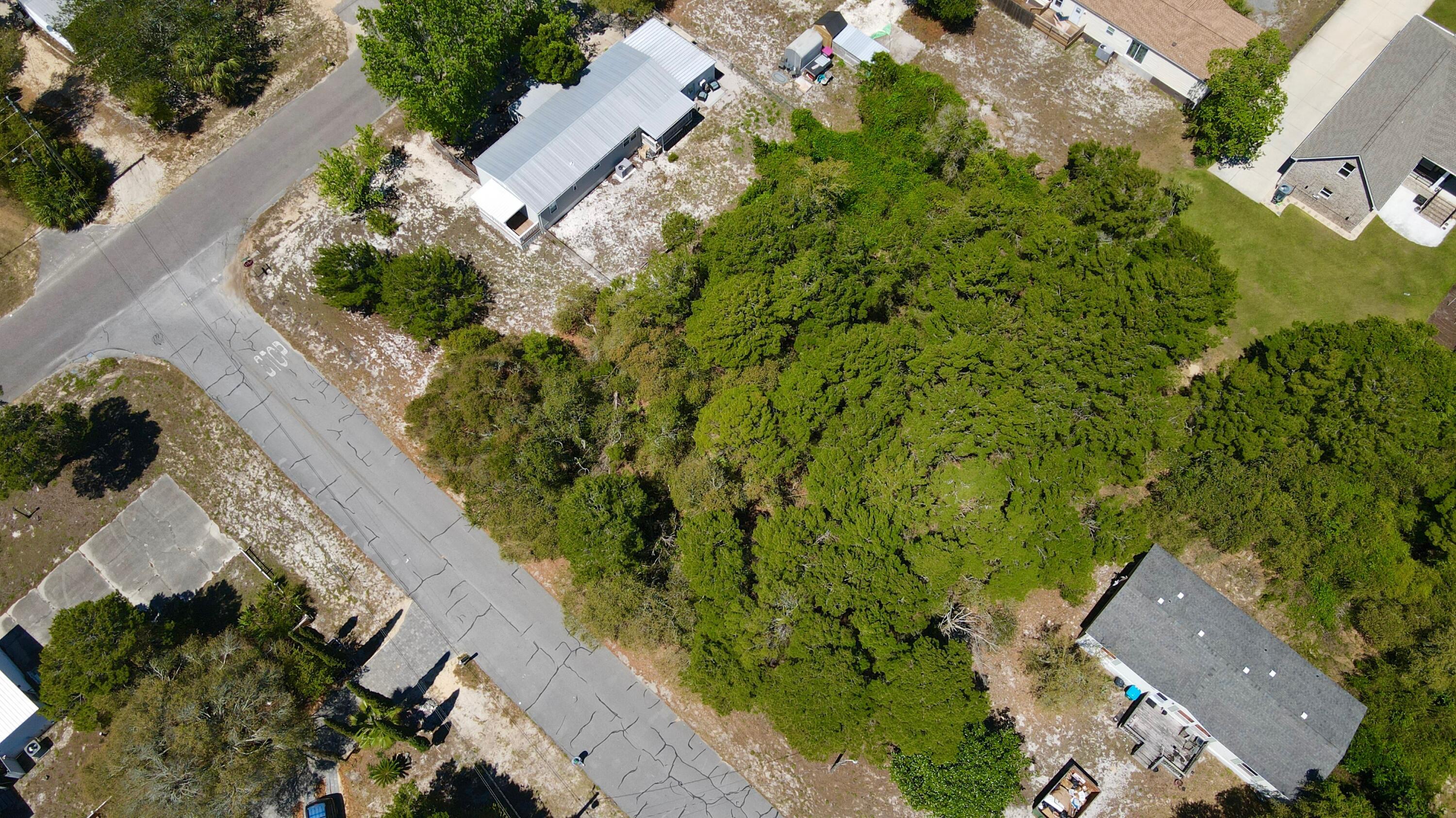 Image 4: 22118 hrdr top view