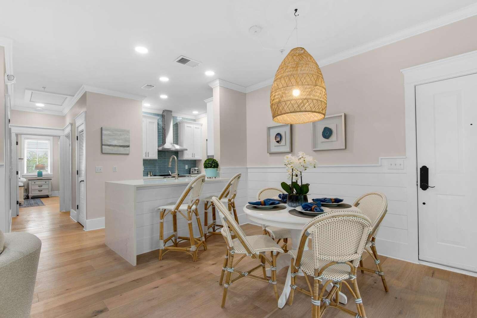Image 2: dining1