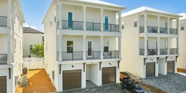 33 Boswells Court