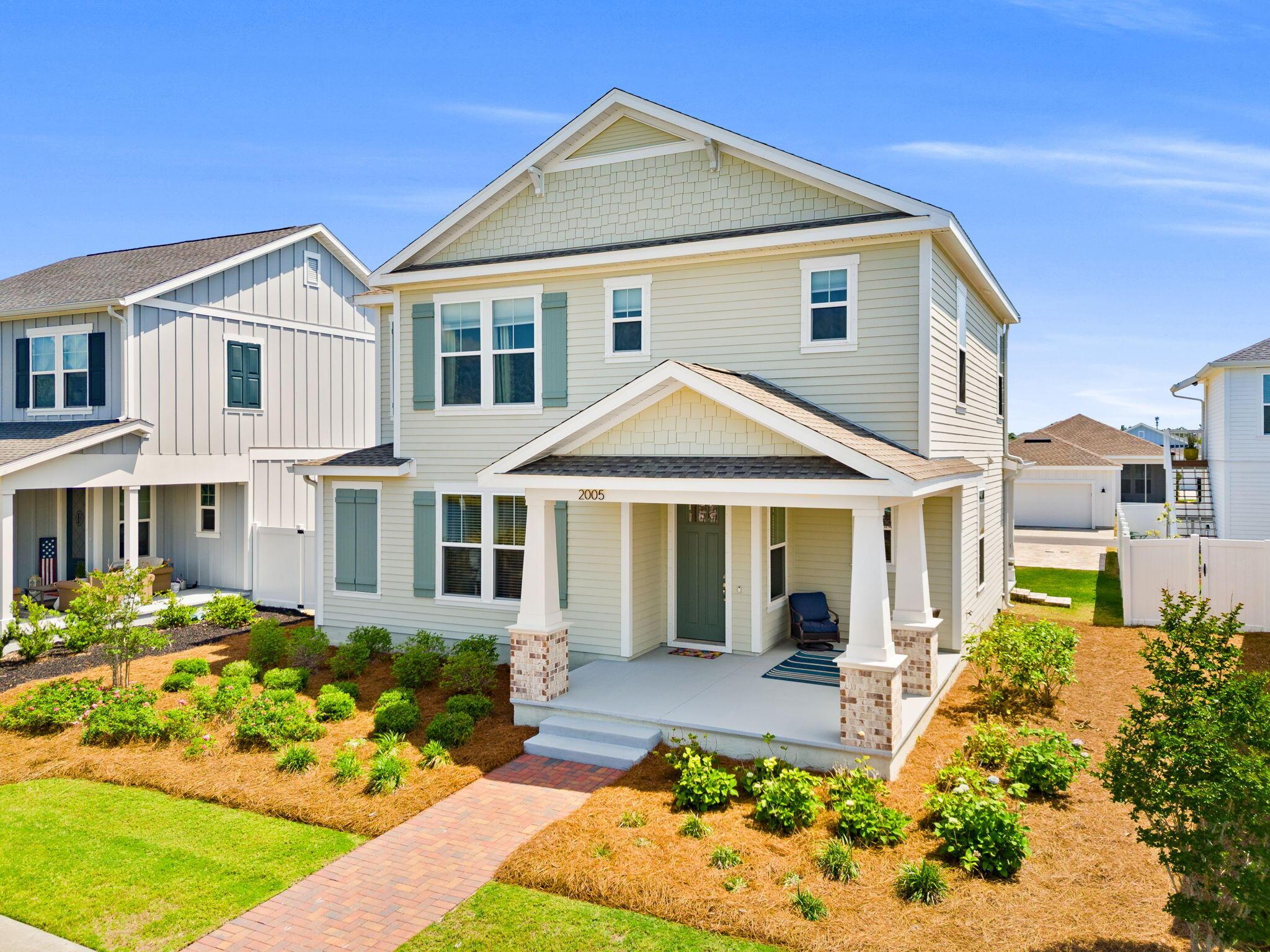 Image 3: 2-2005 Kingfisher Ct lot 319 - 045