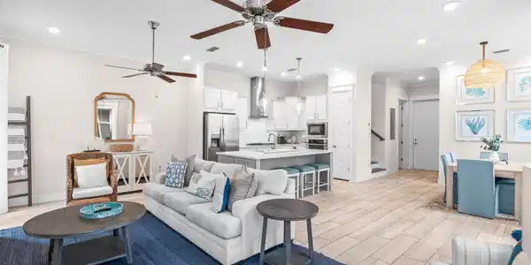 60 E Pine Lands Loop