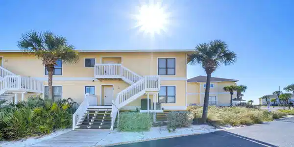 Image 3: 2-web-or-mls-DSC04085