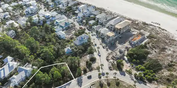Image 4: Private, Wooded Lot steps to the beach