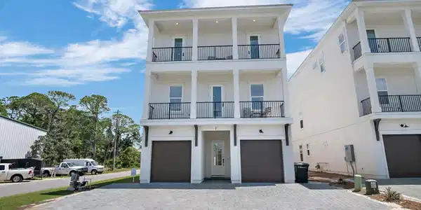9 Boswells Court