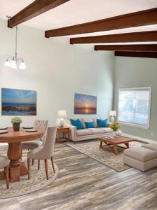 46 Coral Cove