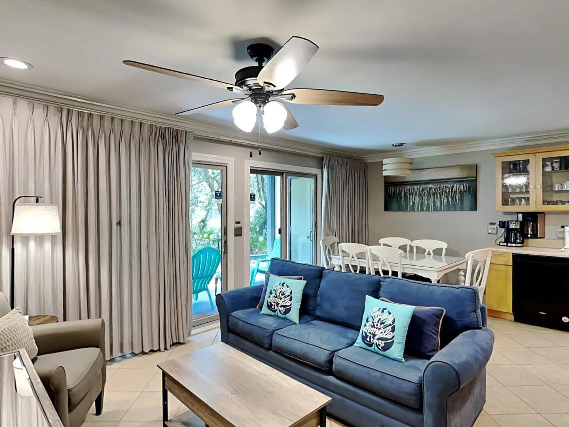 Image 2: Living Room Area