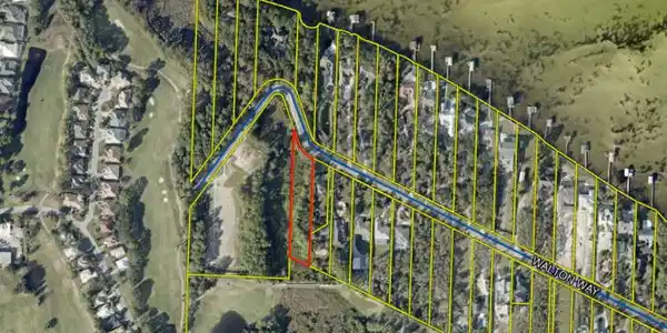 &plusmn;1.2 acres Walton Way