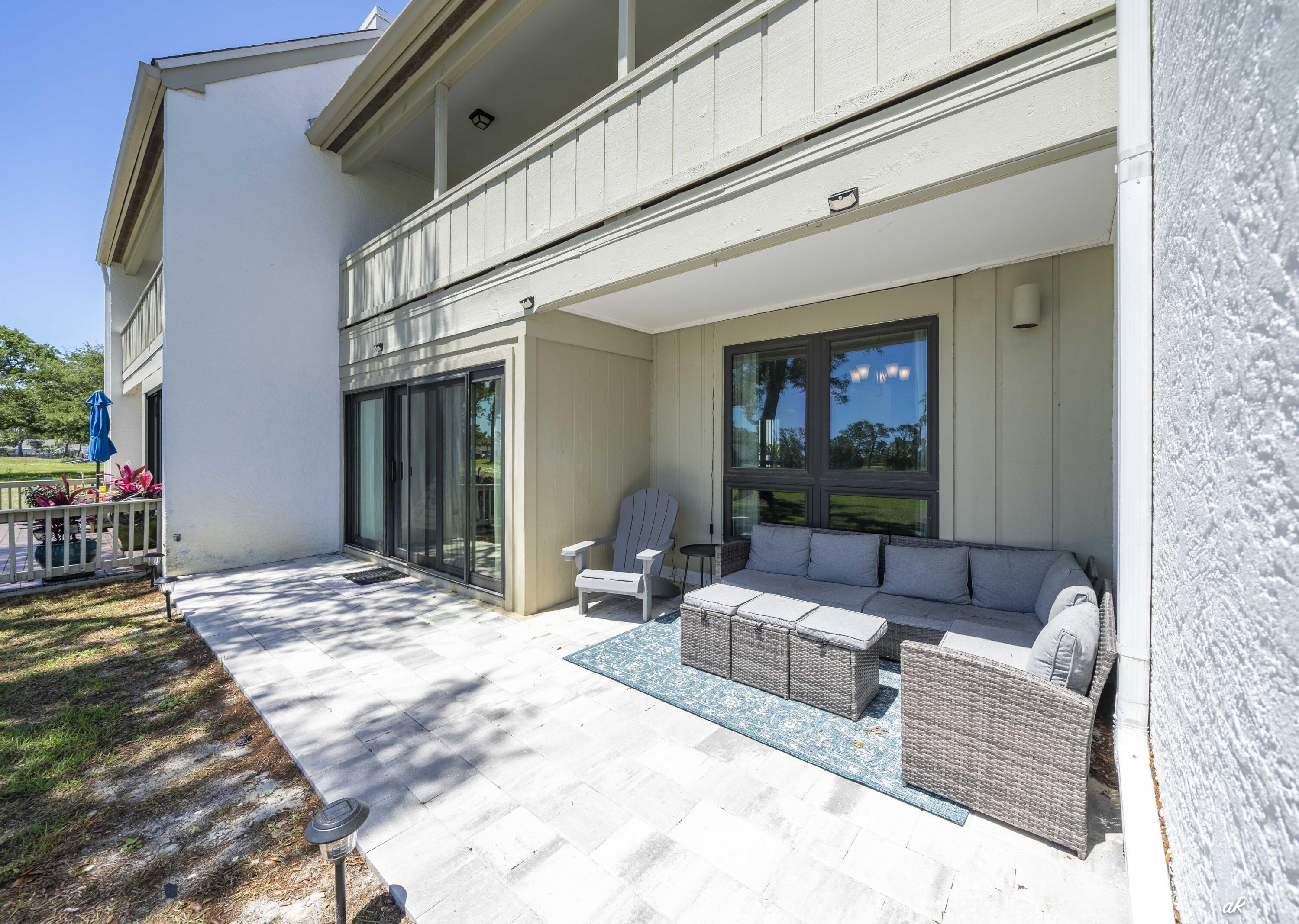 Image 3: Patio-1