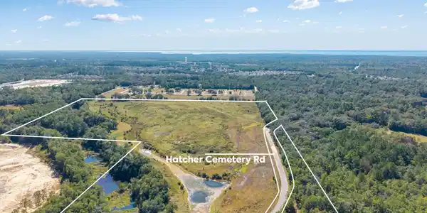 Image 2: hatcher-cemetery-rd - awp - 0042