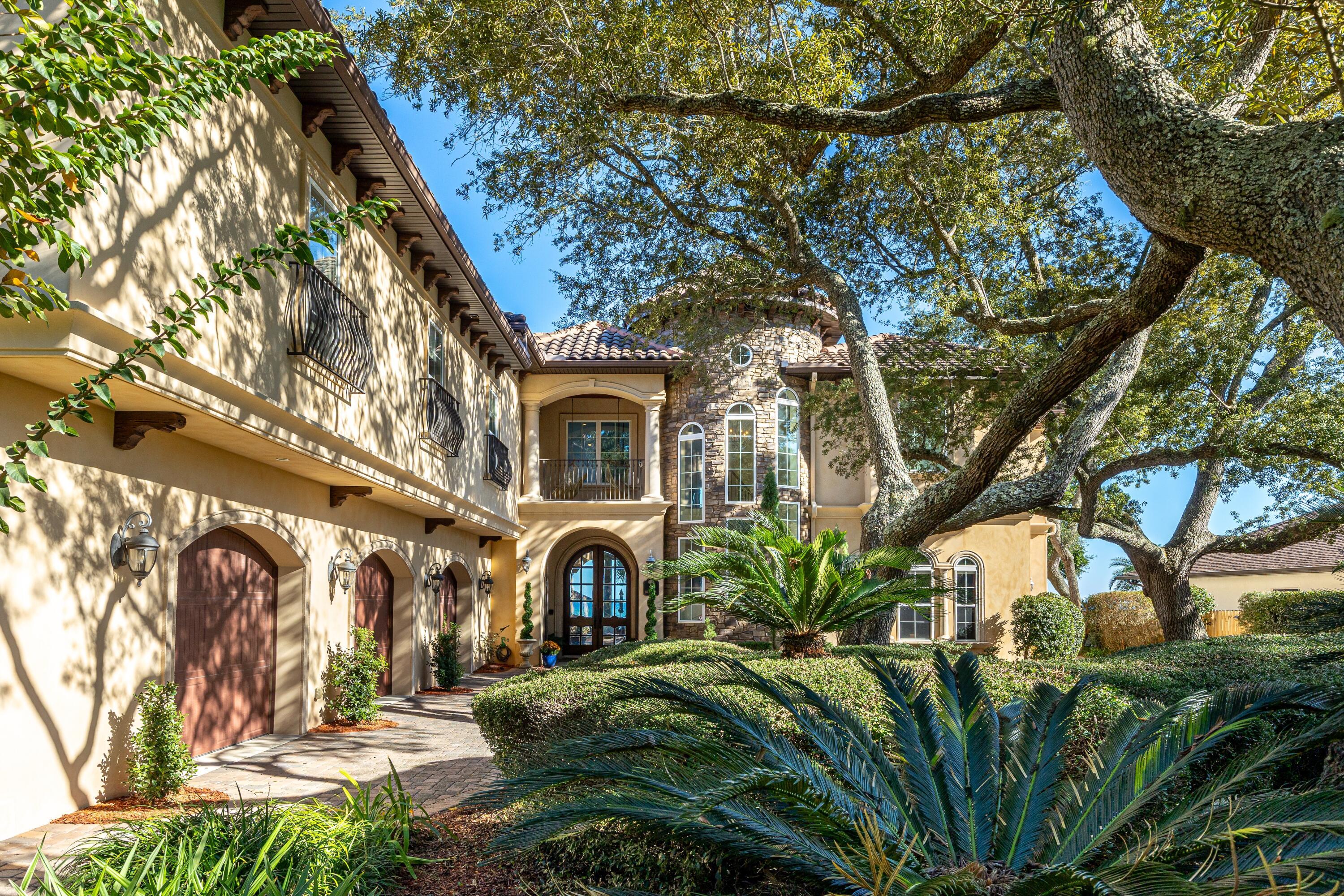 Image 2: 7 Bay Cove-3