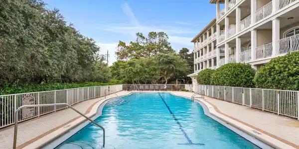 Image 3: Villas at Seagrove A302-51