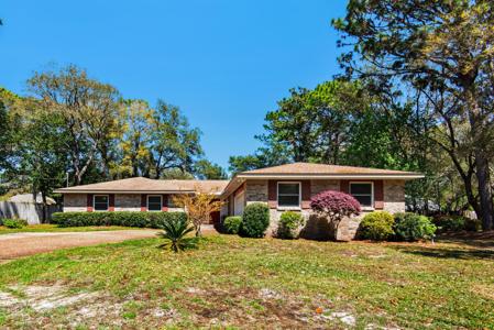 82 Poquito Road