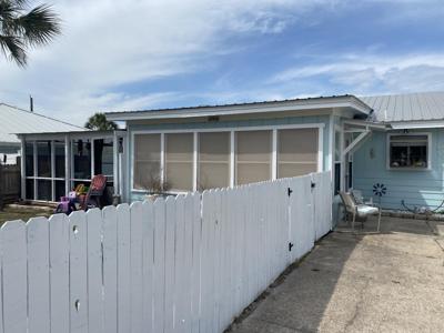 21416 Dolphin Avenue