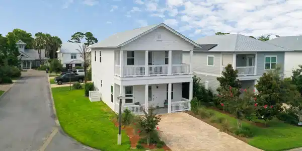 15 Cam Cove