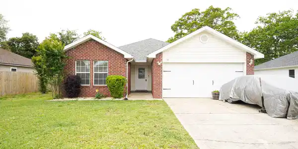 38 Kathleen Drive