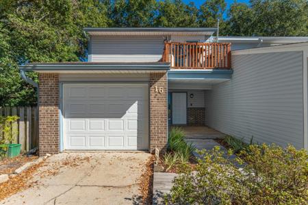 16 Gardner Drive