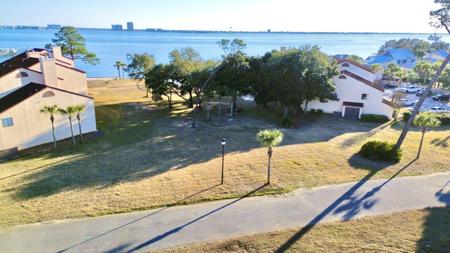 8269 Navarre Parkway
