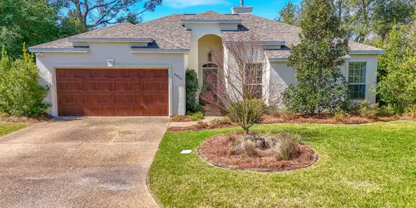 4654 Delwood Park Boulevard