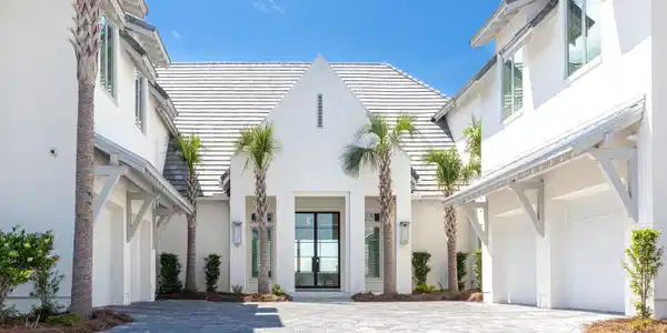 Image 4: Bay Estates Front Elevation