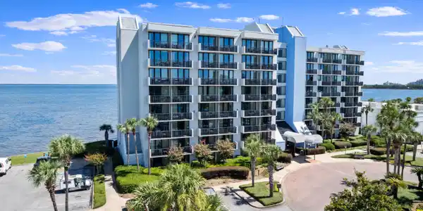 200 N Sandestin Boulevard