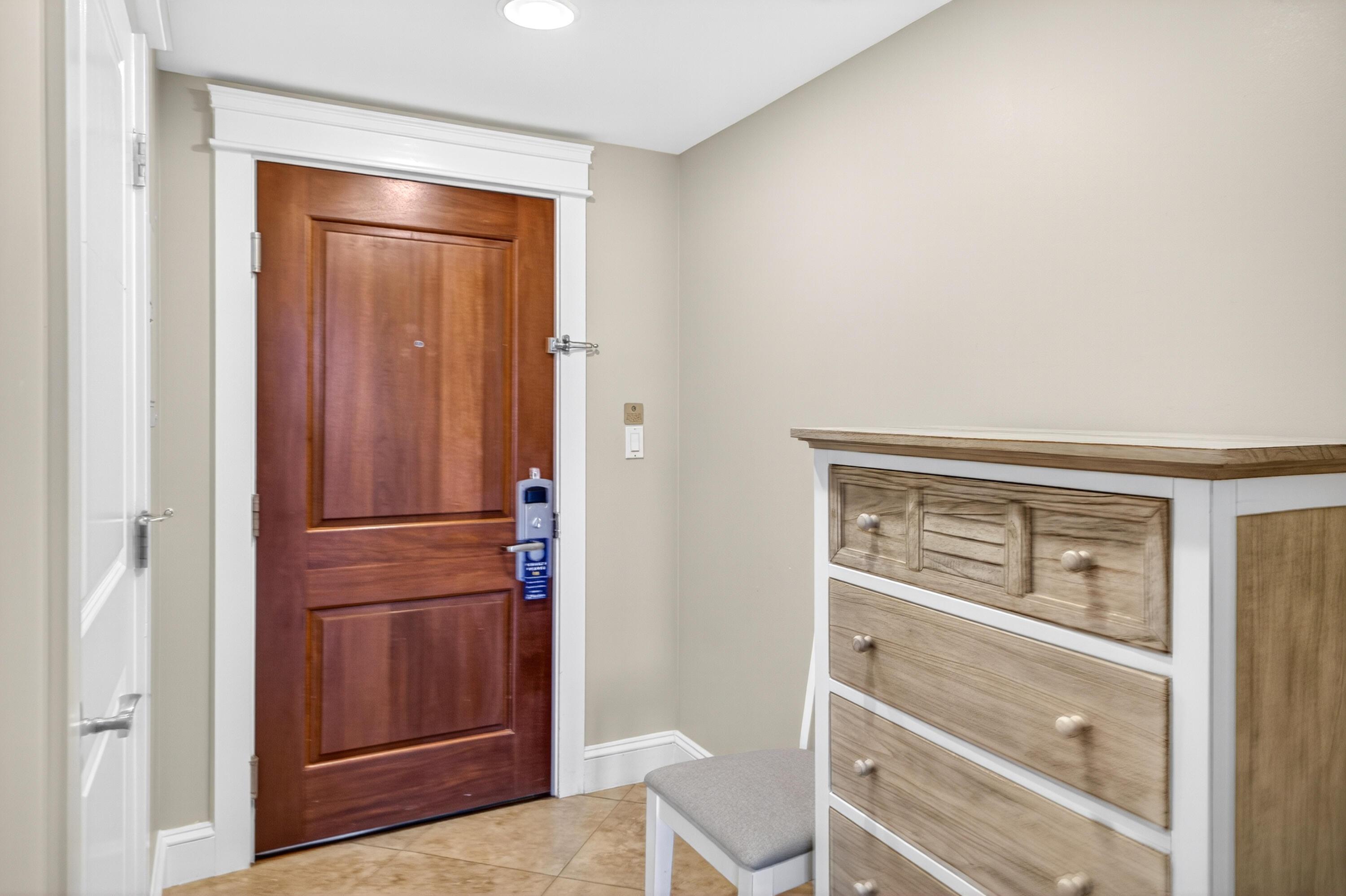 Image 4: Entry