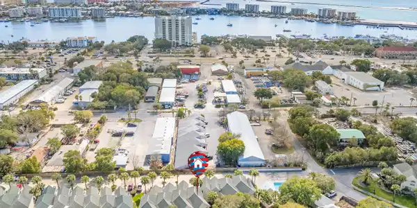 235 Pelican Place