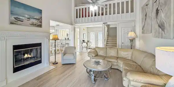 458 Linkside Place