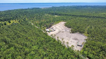 4.5 Acres Fluffy Landing Road