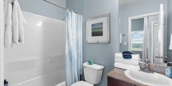 Image 2: 2-web-or-mls-FDP00306