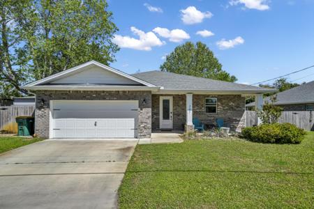 107 Dolphin Road