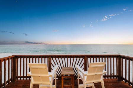 2075 Scenic Gulf Drive