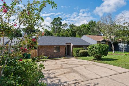 115 Cedar Ridge Way
