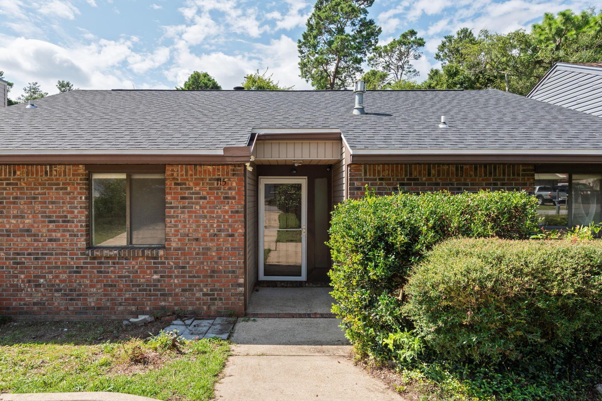 Image 2: 4-115_Cedar_Ridge_Way_20260804_159