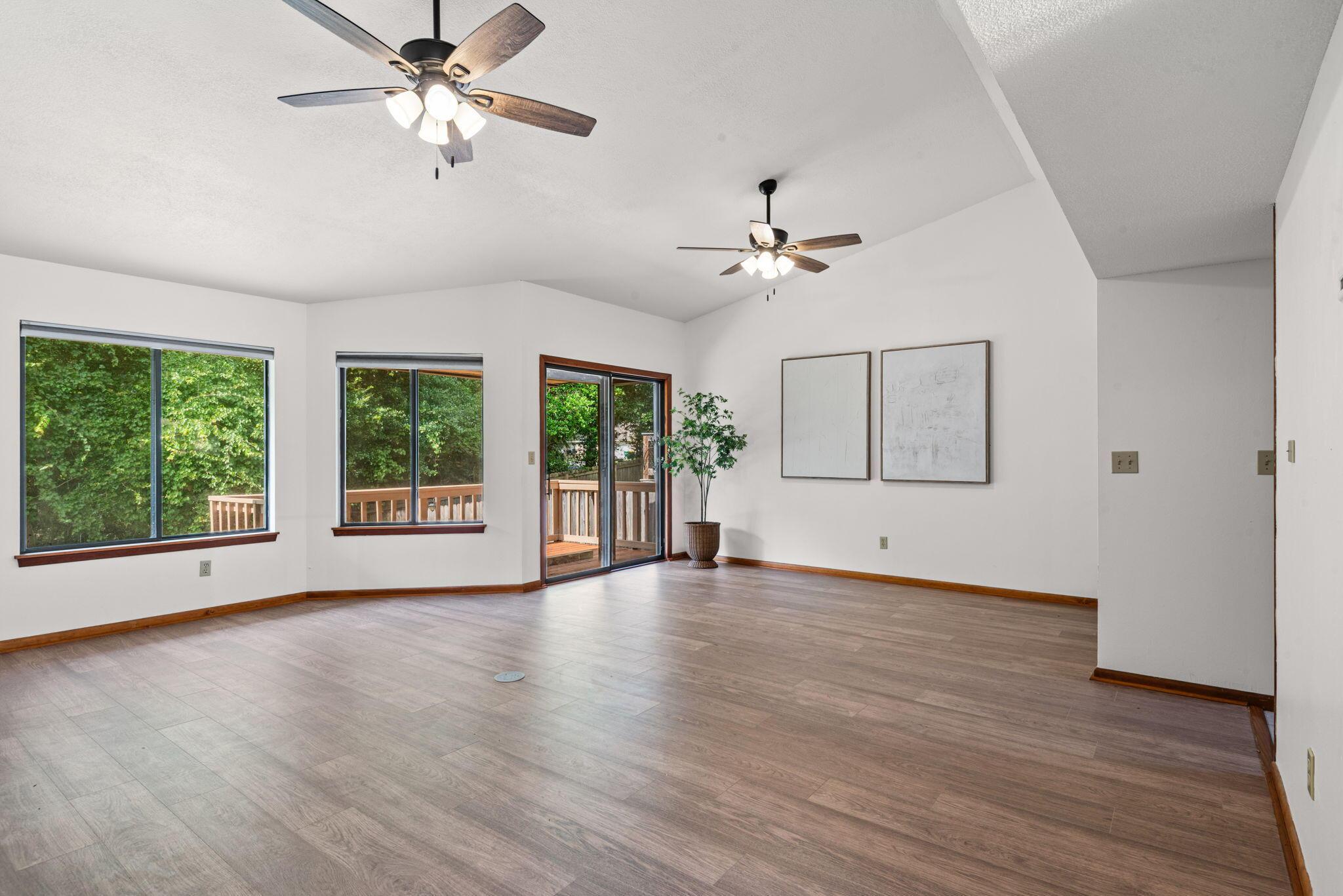 Image 4: 5-115_Cedar_Ridge_Way_20260804_5