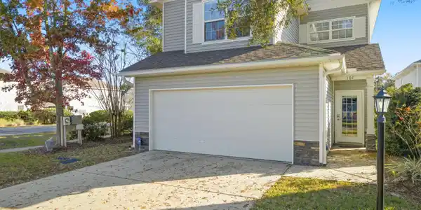 101 Matt Boulevard