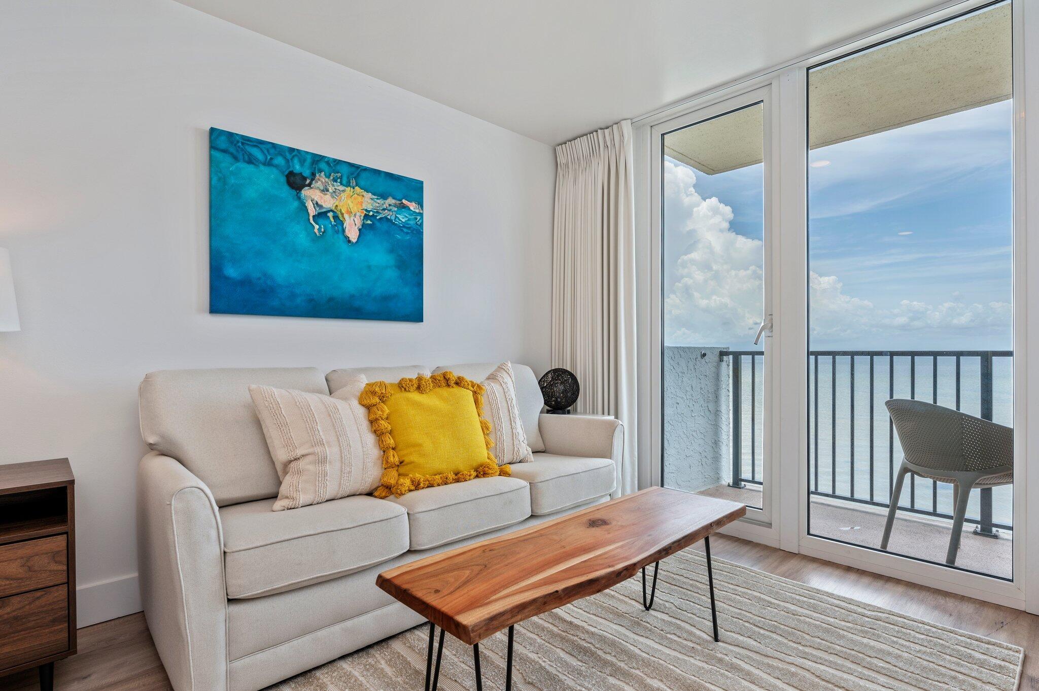 Image 3: Bayside Condo 6676