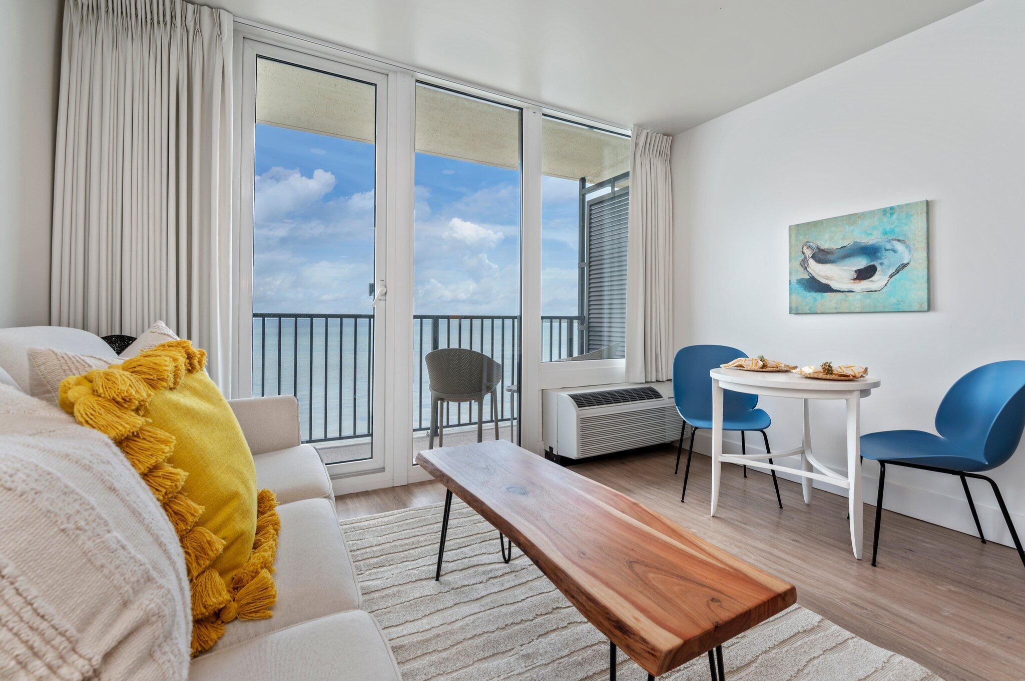 Image 4: Bayside Condo 6676