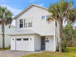 24 Lighthouse Pointe Boulevard
