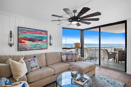 114 Mainsail Drive