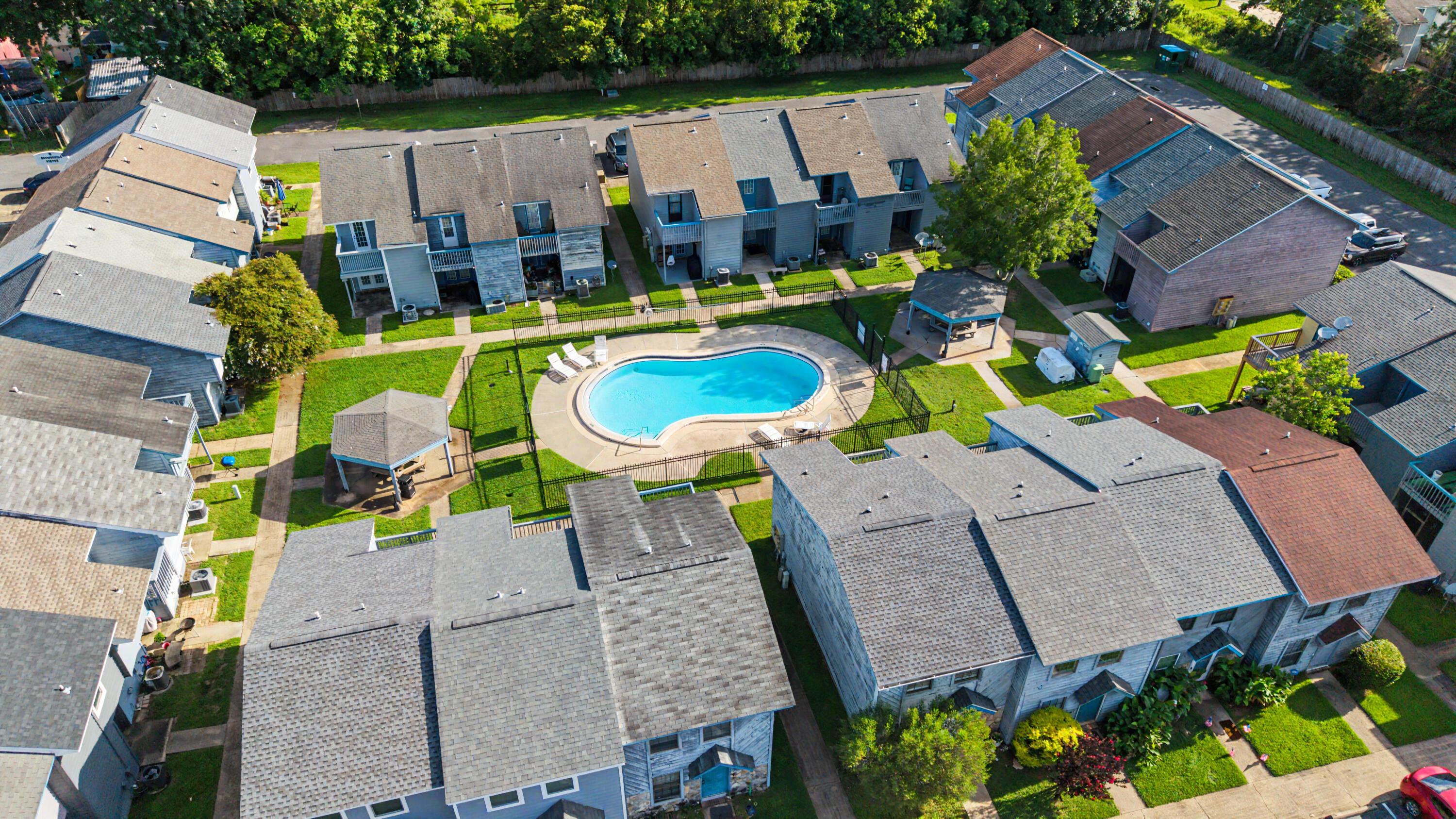 Image 1: Pool Area